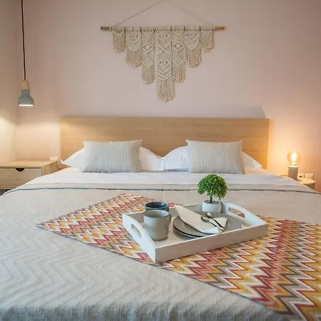 Luxurious Apartment, Less Than 60 M From The Sea! アパート *