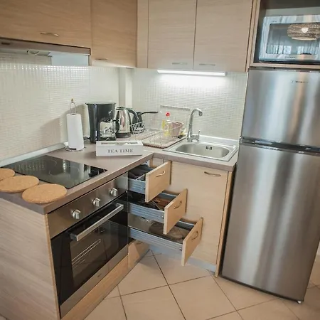 Apartment Luxurious Apartment, Less Than 60 M From The Sea!